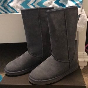 Fleece Boots